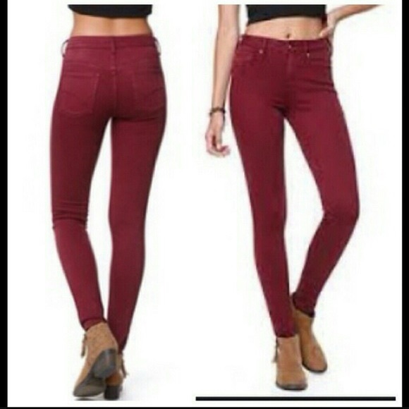 maroon skinny pants